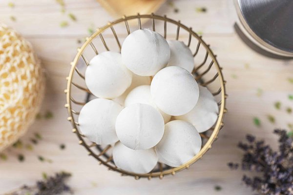 Comment choisir un éclairage d'ambiance pour une salle de bain moderne ?